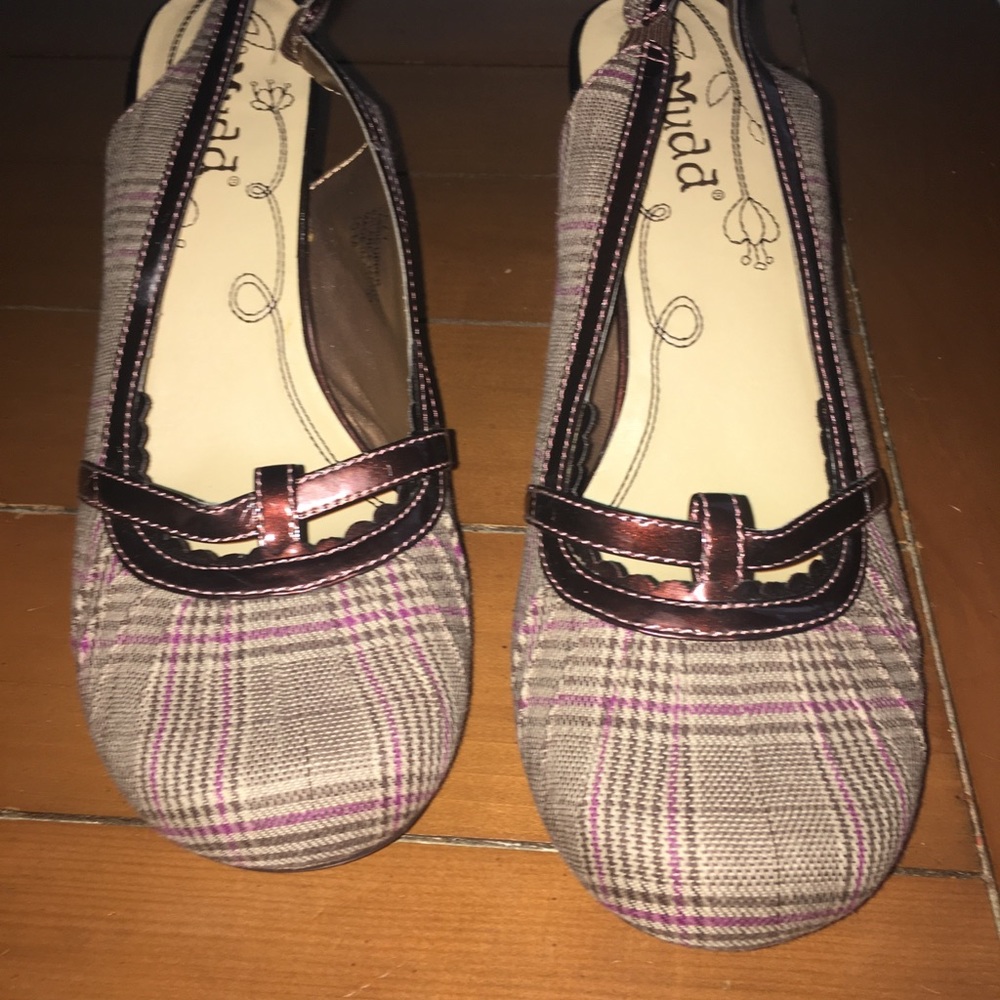 Mudd Kitten Heels
